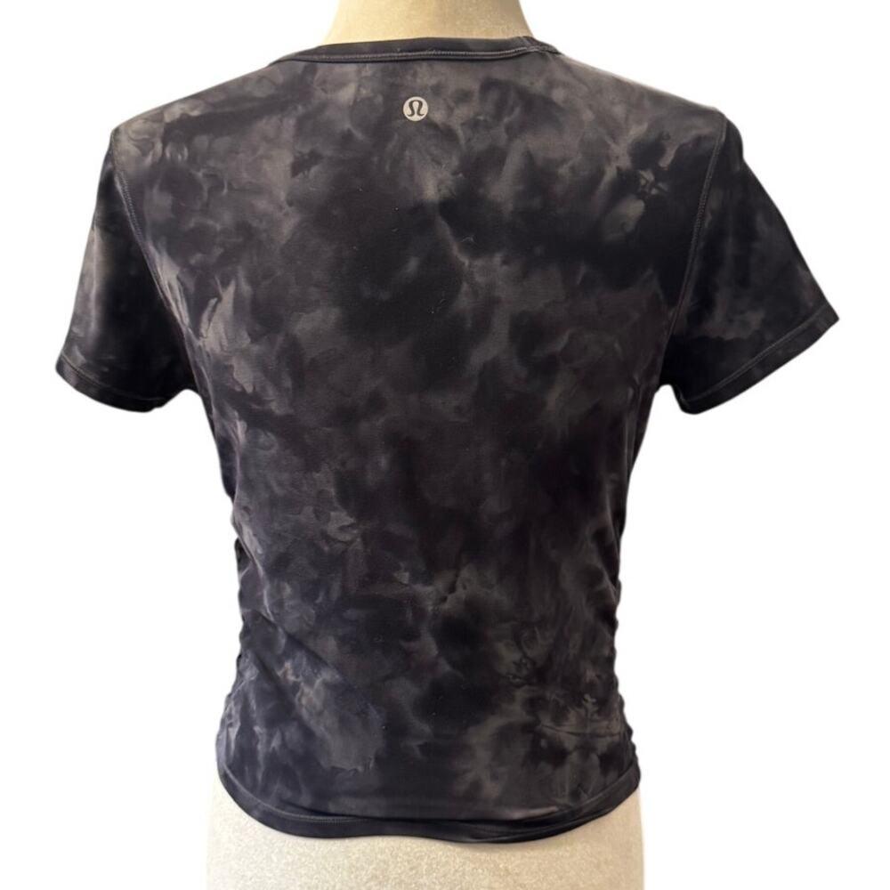 Lululemon All It Takes Tee Nulu Tie Dye Black Gray Size 6 NWT Cropped Yoga Top - Picture 3 of 6
